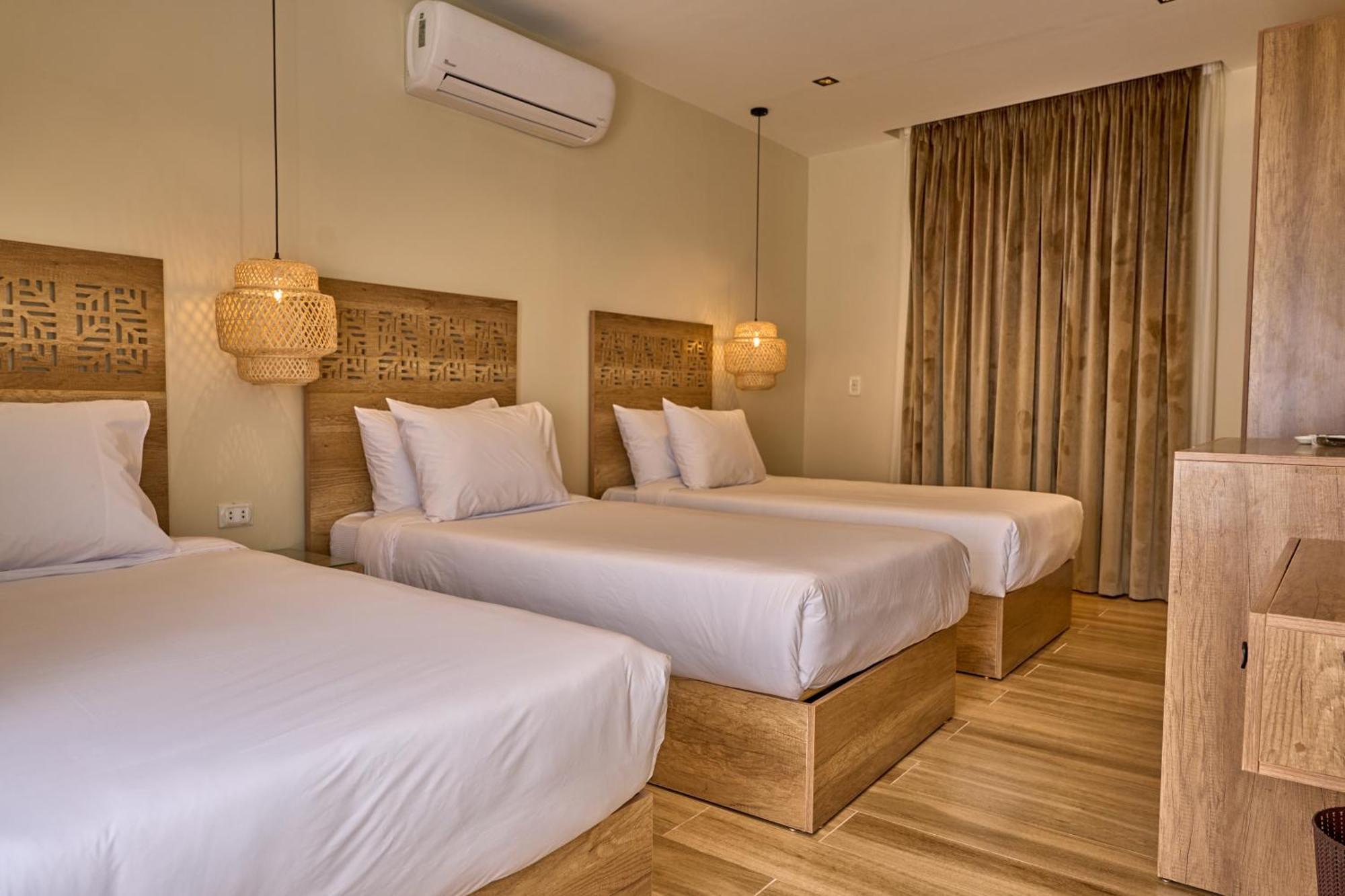Lotus Inn Kafret el-Gabal Екстериор снимка